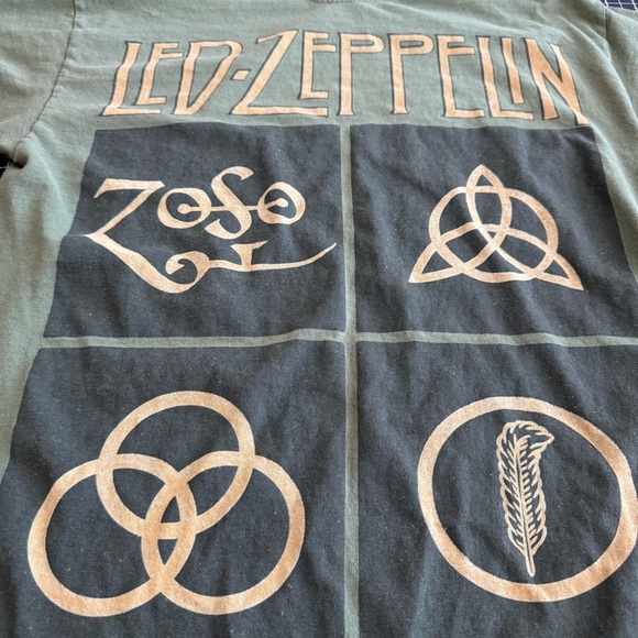 Led Zeppelin Graphic T-Shirt - Picture 2 of 4
